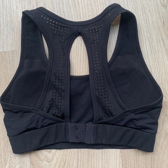 Gymshark Black Sports Crop Size XS - Picture 4 of 5